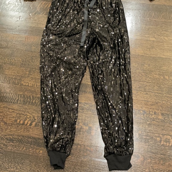 COPY - Sequin jump suit - Picture 4 of 6